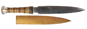 Dagger-of-Tutankhamun-3_630m